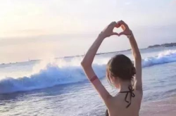 美女的图片背影,美女背影的迷人瞬间